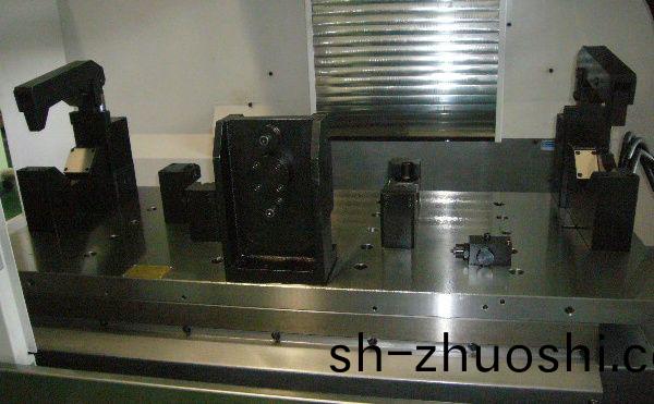 后橋加工裌(jia)具